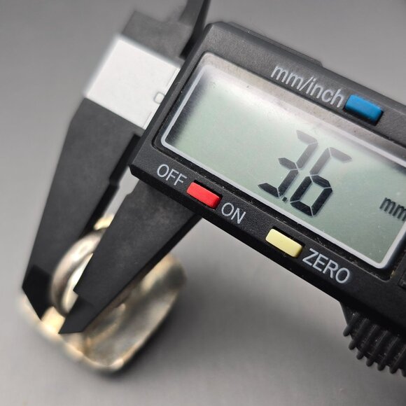 Etruscan Revival Ring Dichroic Glass Cabochon VTG Silver-Plt Size 7.5 Jewelry - Picture 6 of 13